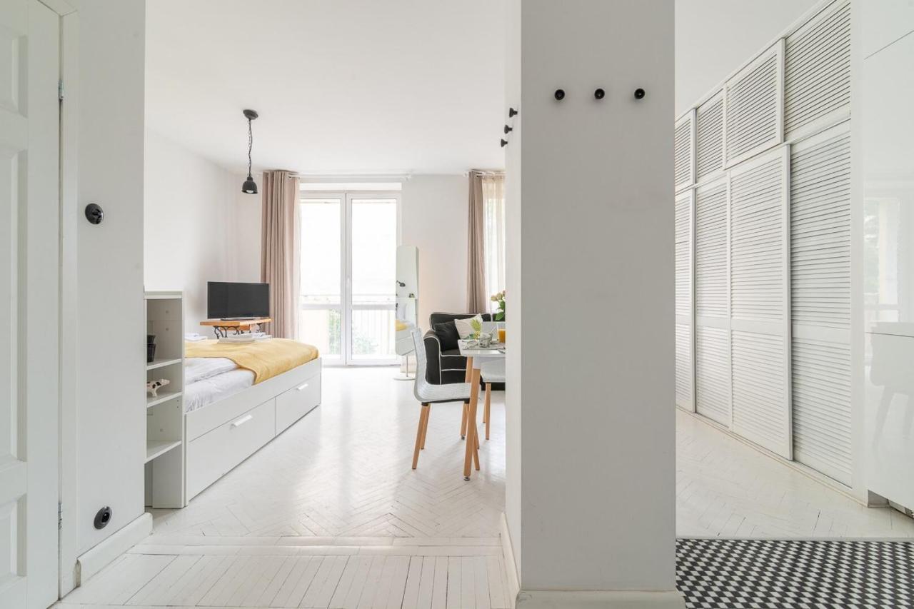 Rent Like Home - Wilcza 22A ワルシャワ エクステリア 写真